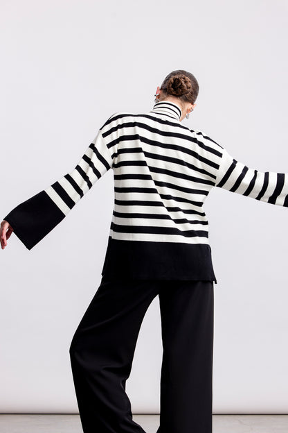 Jade Oversized Poloneck _ 161901 _ White