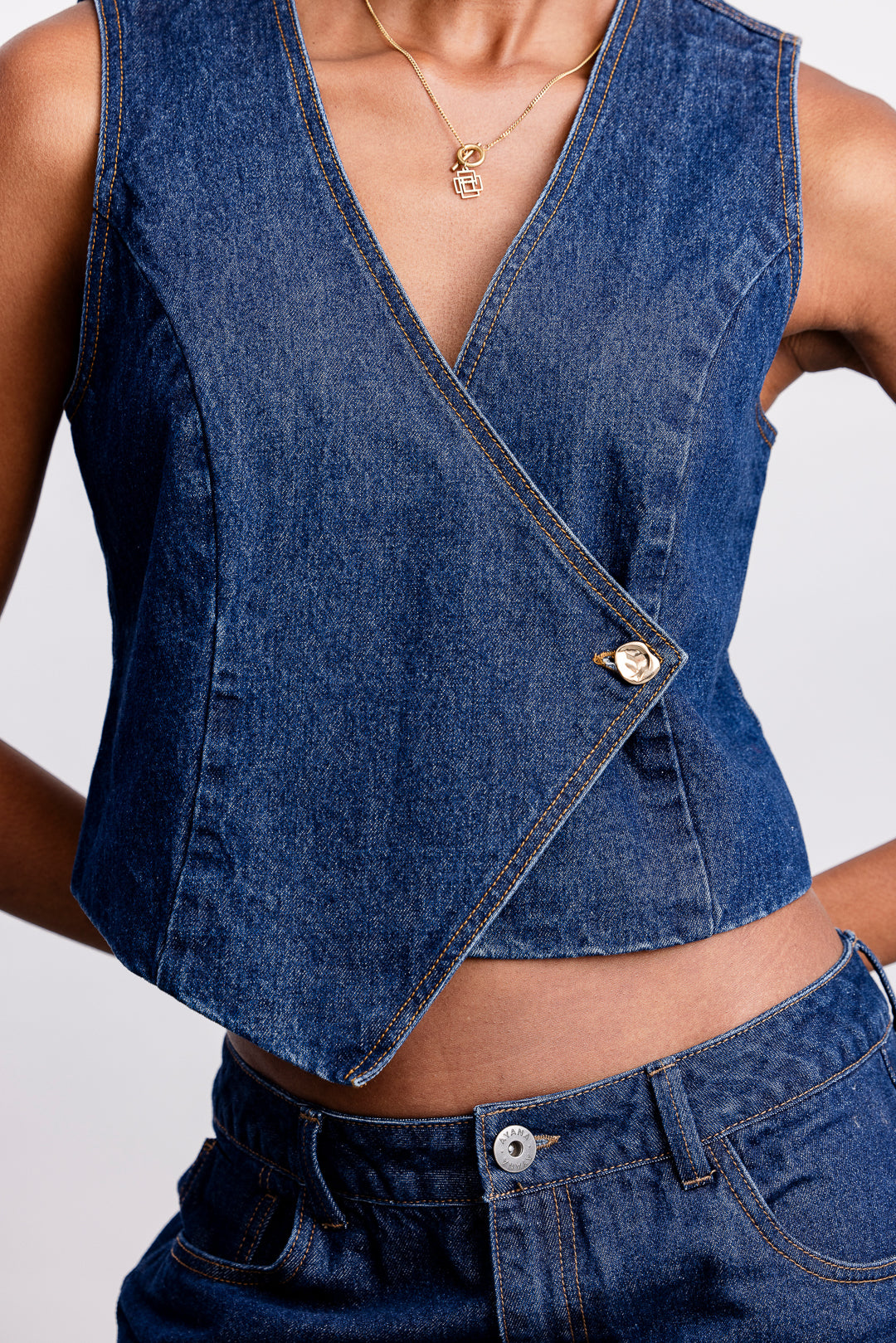 Rifqa Denim Waistcoat _ 163322 _ Blue Denim