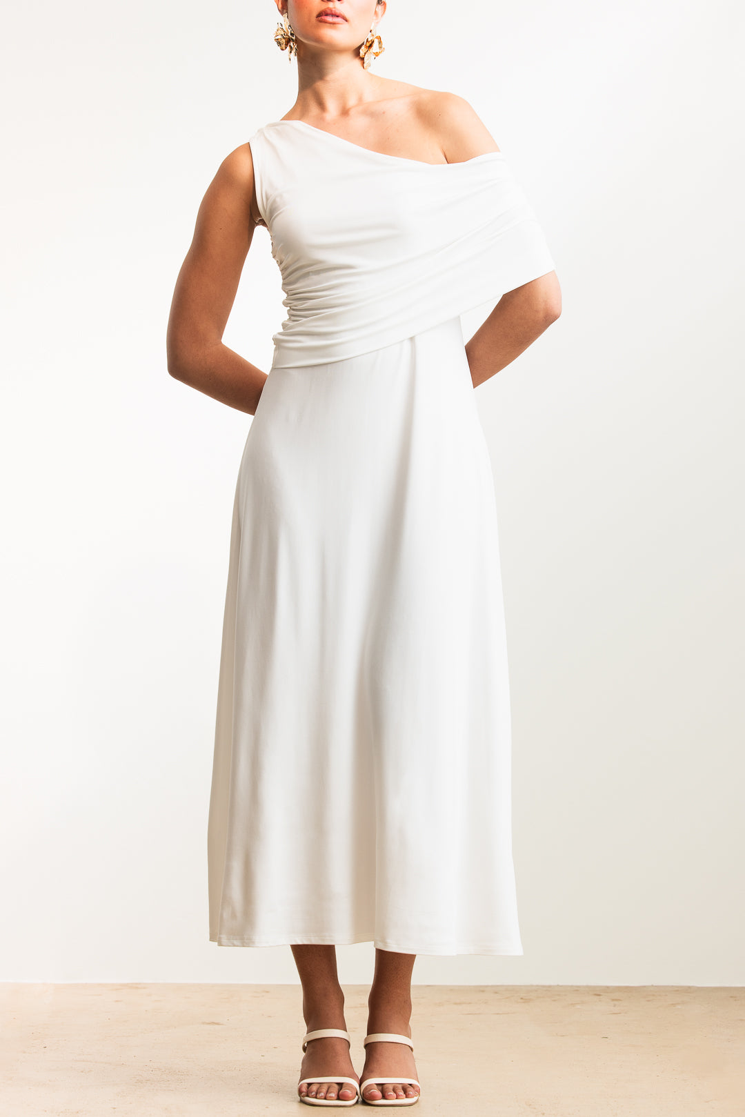 Alex One Shoulder Midi _ 168252 _ Milk