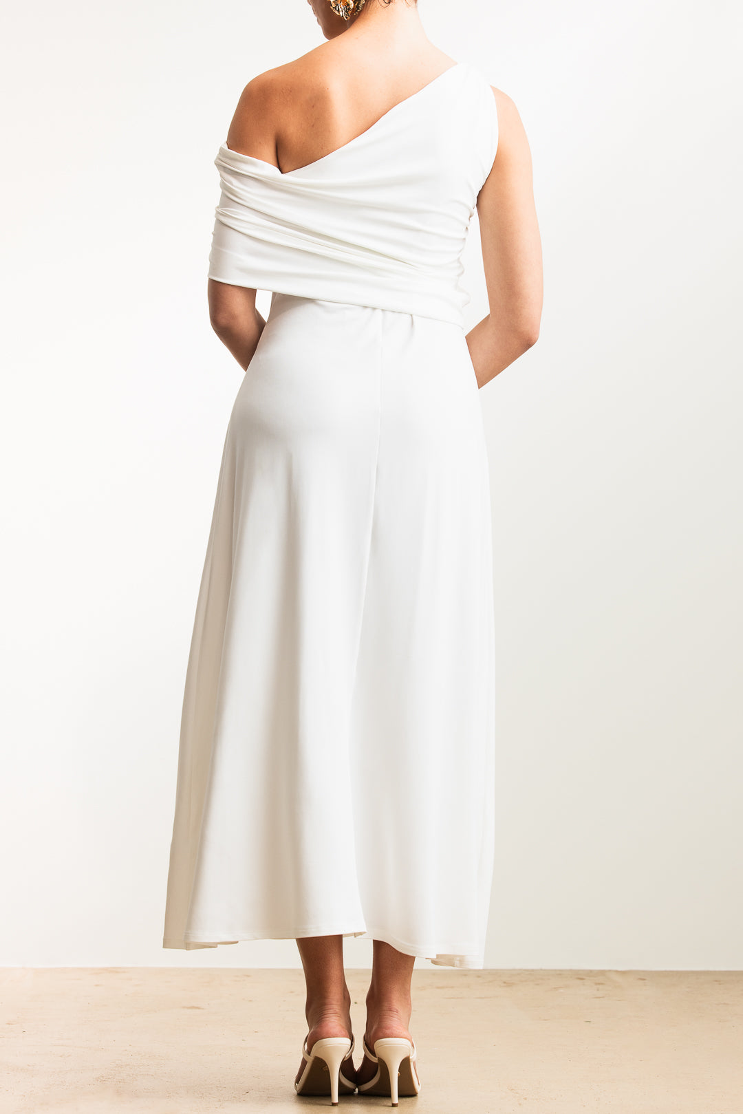Alex One Shoulder Midi _ 168252 _ Milk