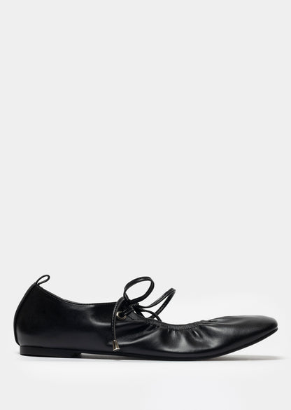 Hannah Tie-Up Pump _ 167901 _ Black Grindel