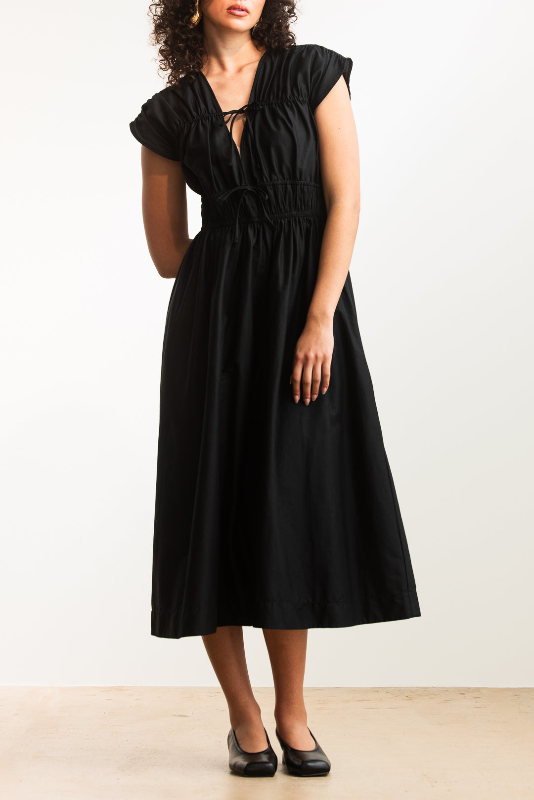 Coco Tie Front Midi _ 173162 _ Black