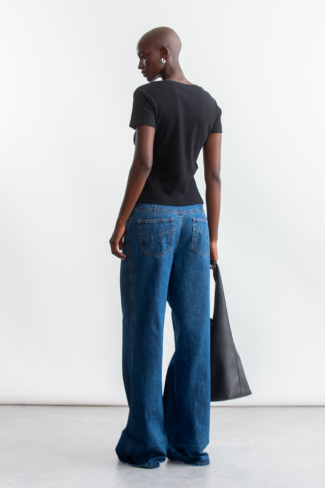 Courtney Rib T-Shirt _ 162440 _ Black Texture