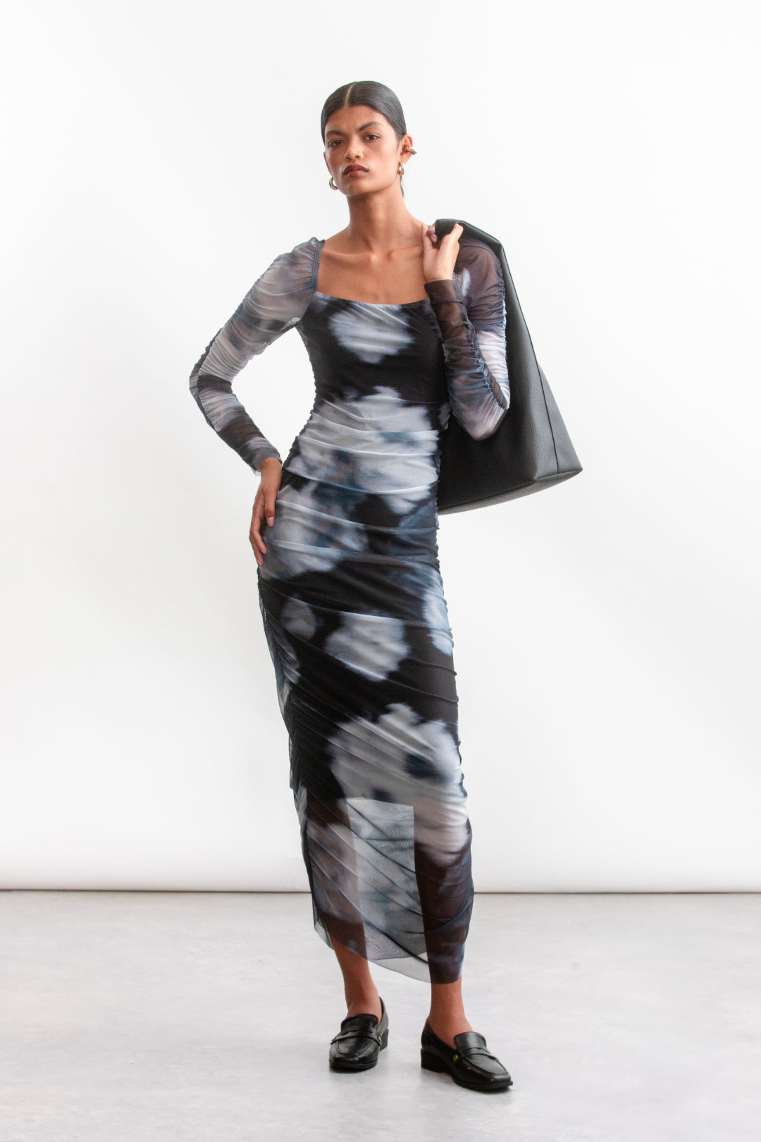 Remi Ruched Mesh Dress _ 157160 _ Black Texture