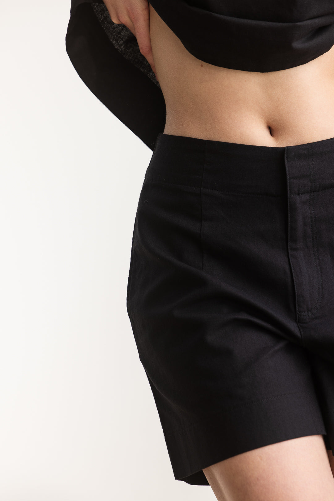 Riviera Tailored Short