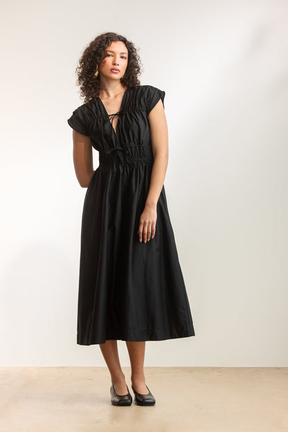 Coco Tie Front Midi _ 173162 _ Black