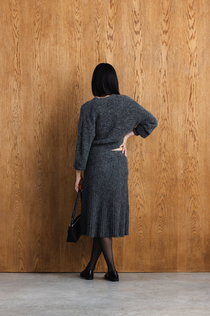 Na Midi Flippy Knit Skirt