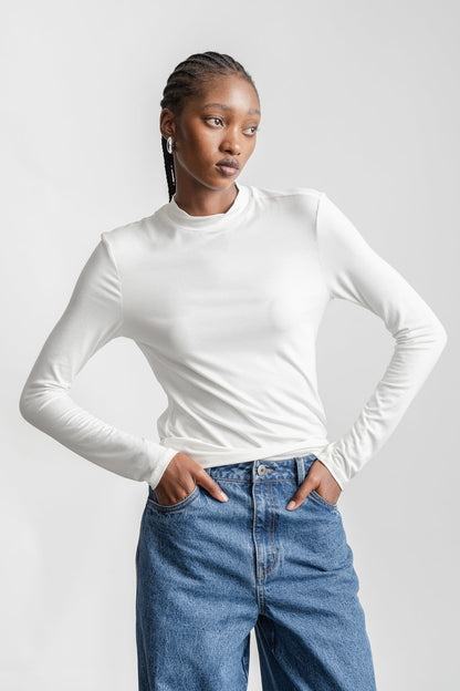 Inez Turtle Neck Top _ 160733 _ Ecru