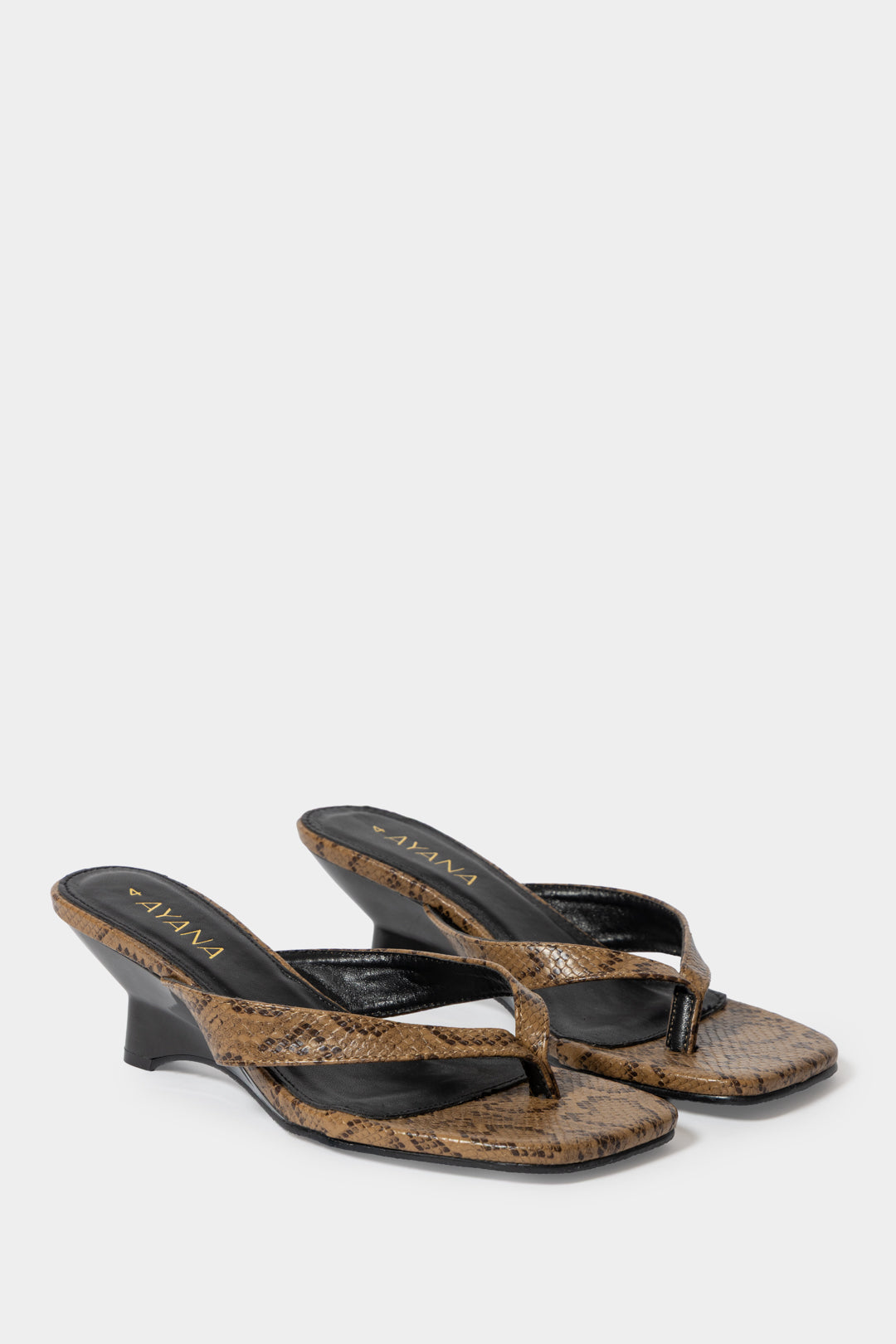 Asonele Toe-Post Wedge