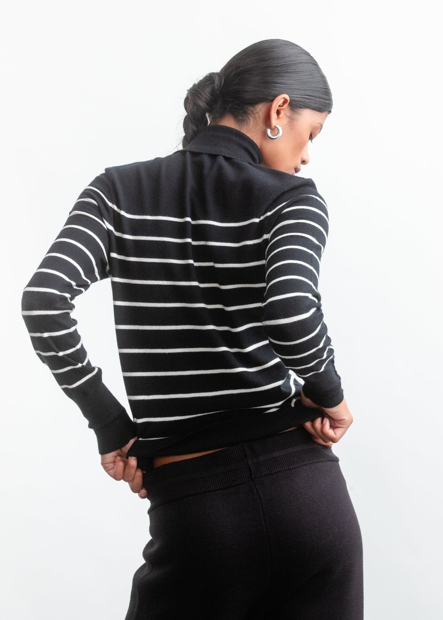 Quinn Poloneck _ 157618 _ Black Texture