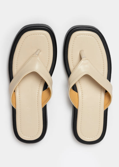 Lufuno Thong Sandal _ 168073 _ White