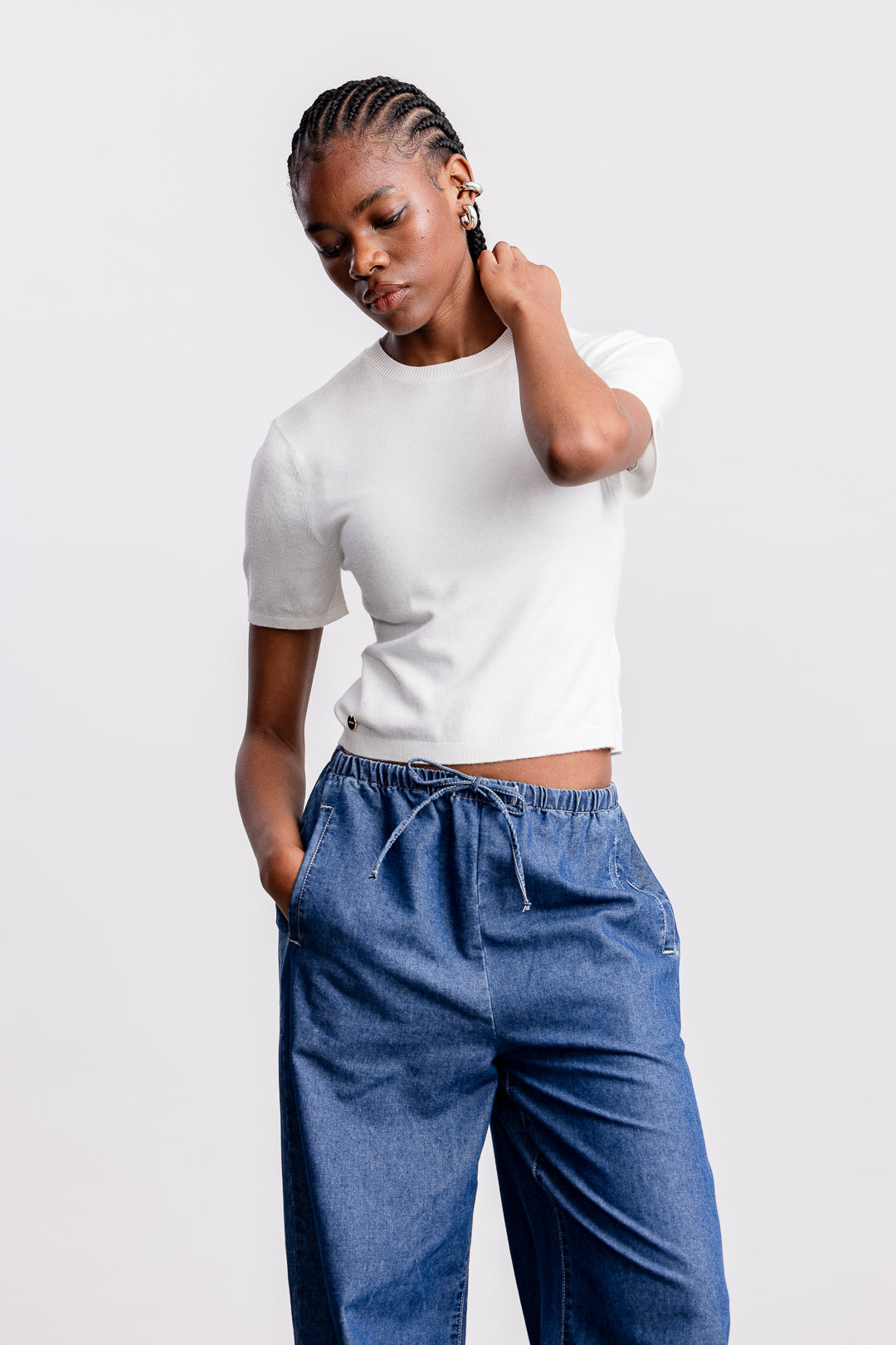 Siki Fitted Knit Top _ 163189 _ White